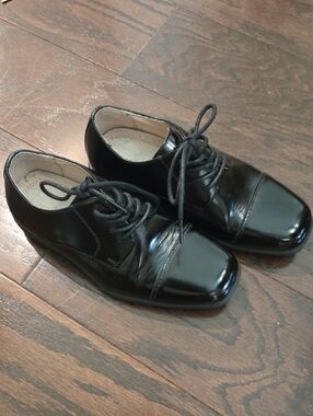 Boy's Florsheim Black Dress Shoes